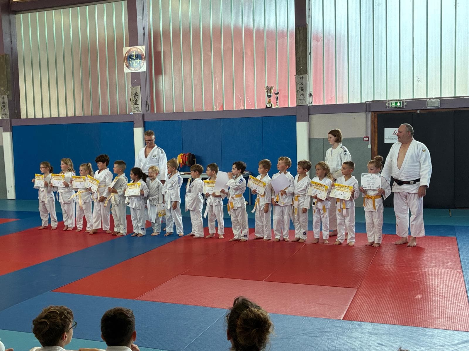 Remise des ceintures des pandas